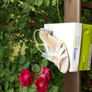 Walking Cradles Leandra Gold Spark